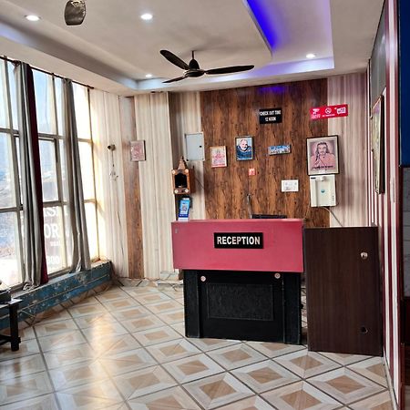 Hotel Pushpanjali Haldwāni Zewnętrze zdjęcie